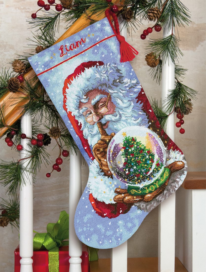 8985 Снежный шар Санты (Santa's Snow Globe Stocking)