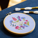 TB204 English Garden (DMC)